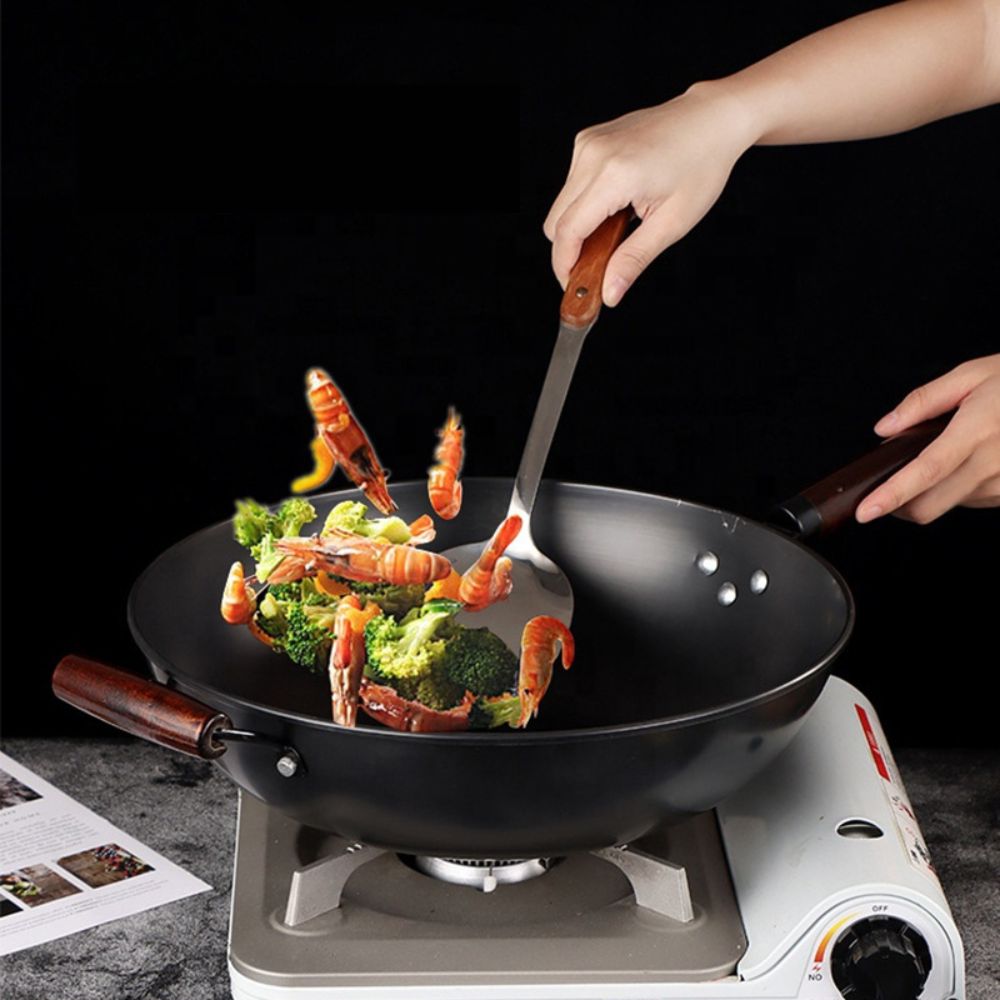 Grande poêle de cuisine (32 cm)